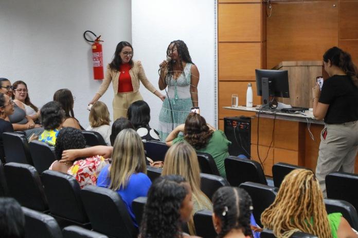 Prefeitura promove evento voltado à saúde, acolhimento e valorização das servidoras no ambiente de trabalho